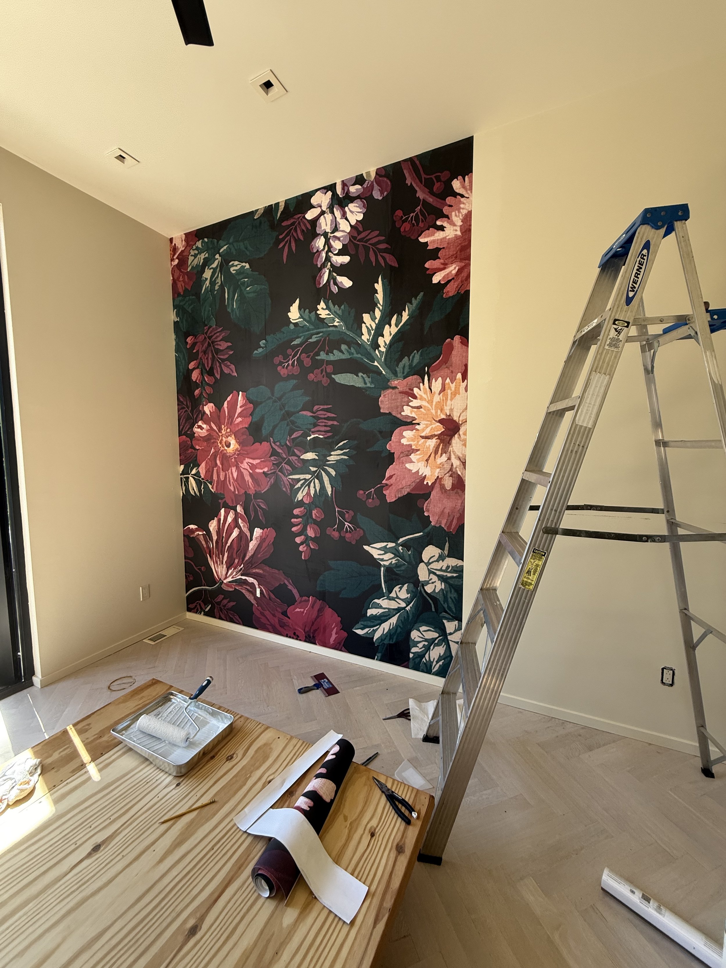 Large-scale wallcovering in an upscale commercial interior